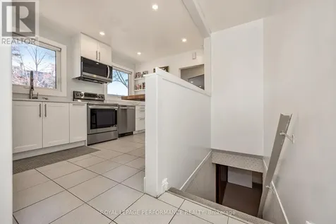 1960 Othello Avenue Ottawa ON K1G 2A4
