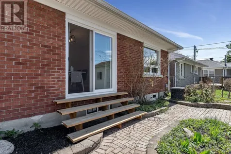 1960 Othello Avenue Ottawa ON K1G 2A4