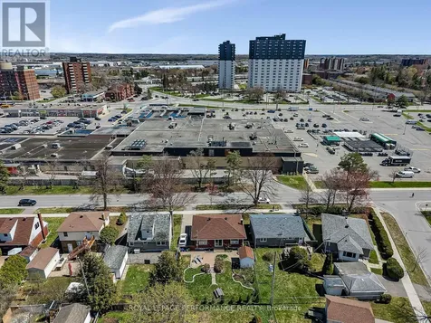 1960 Othello Avenue Ottawa ON K1G 2A4