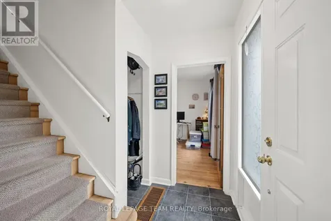 873 Smyth Road Ottawa ON K1G 1P4