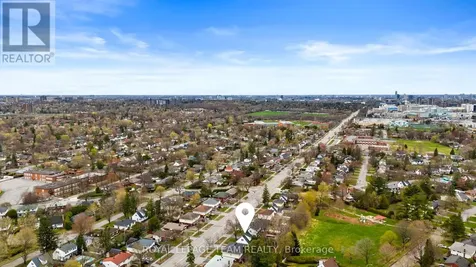 873 Smyth Road Ottawa ON K1G 1P4