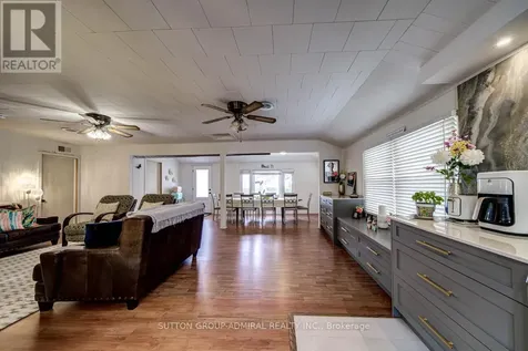 1074 River Road East Wasaga Beach ON L9Z 2R1