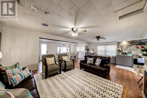 1074 River Road East Wasaga Beach ON L9Z 2R1