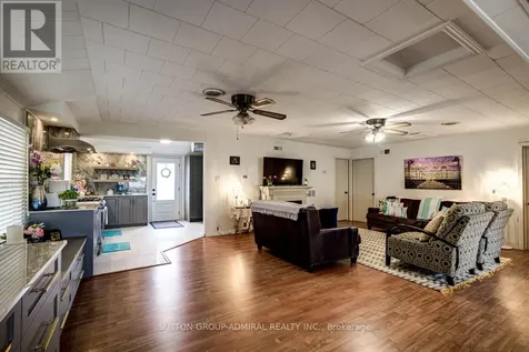 1074 River Road East Wasaga Beach ON L9Z 2R1