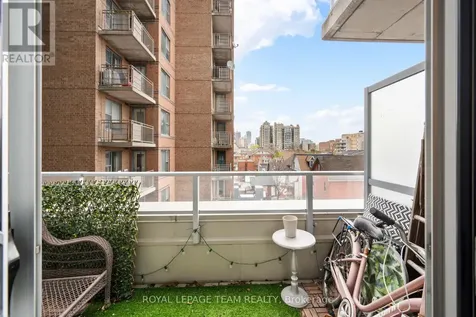 255 Bay Street North Ottawa ON K1R 0C5