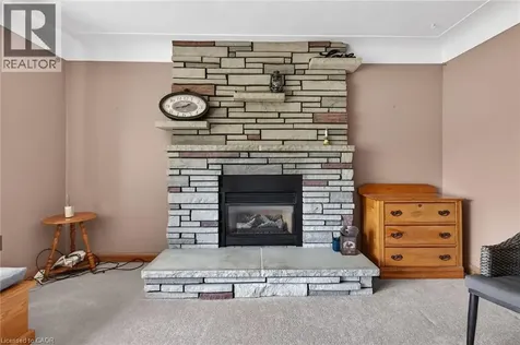 46 Erie Street North Selkirk ON N0A 1P0