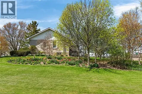 1 Erie Street North Selkirk ON N0A 1P0