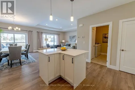 31 Douglas Marshall Crescent Brockville ON K6V 0E8