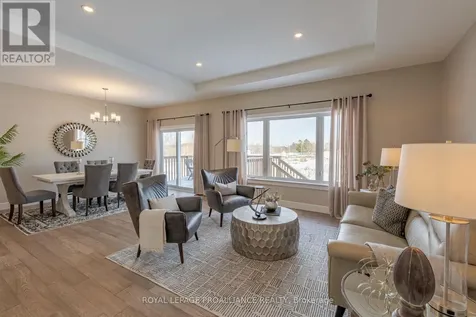 31 Douglas Marshall Crescent Brockville ON K6V 0E8