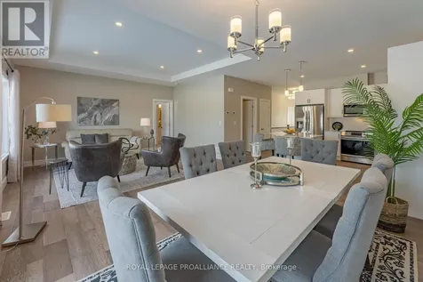 31 Douglas Marshall Crescent Brockville ON K6V 0E8