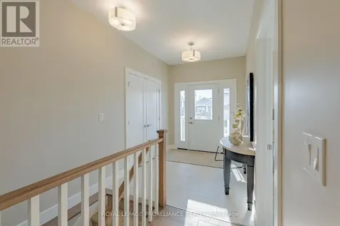 31 Douglas Marshall Crescent Brockville ON K6V 0E8