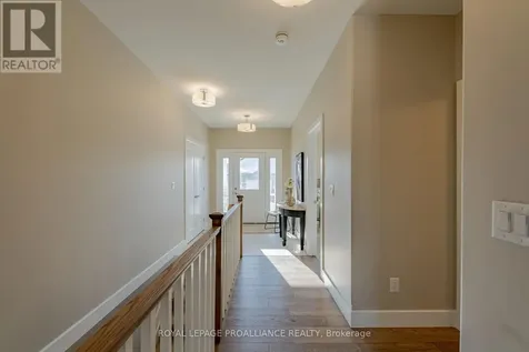 31 Douglas Marshall Crescent Brockville ON K6V 0E8