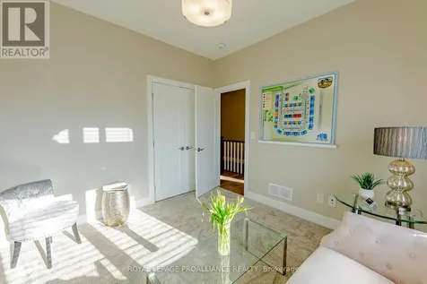 31 Douglas Marshall Crescent Brockville ON K6V 0E8