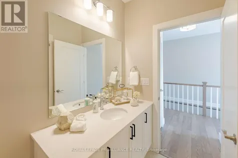 31 Douglas Marshall Crescent Brockville ON K6V 0E8