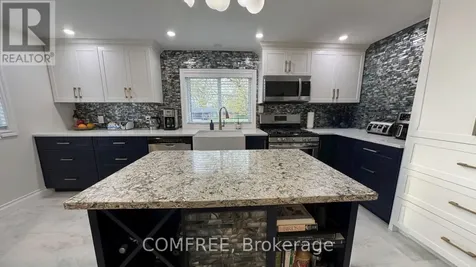 21 Seacliff Drive West Leamington ON N8H 2L5