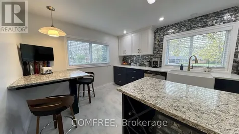 21 Seacliff Drive West Leamington ON N8H 2L5