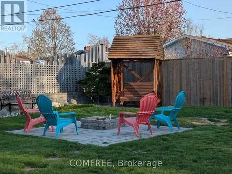 21 Seacliff Drive West Leamington ON N8H 2L5