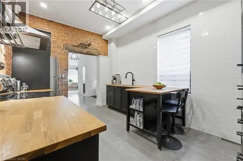 252 King Street West Hamilton ON L8P 1A9