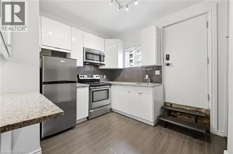 252 King Street West Hamilton ON L8P 1A9