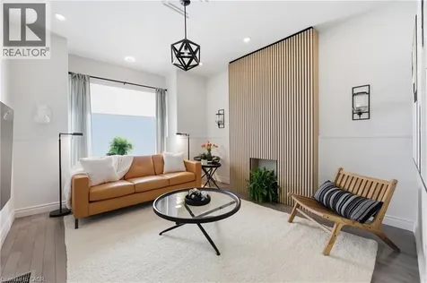 252 King Street West Hamilton ON L8P 1A9