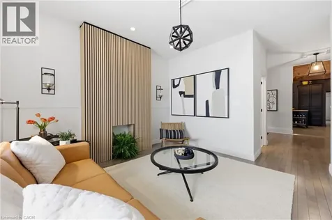 252 King Street West Hamilton ON L8P 1A9