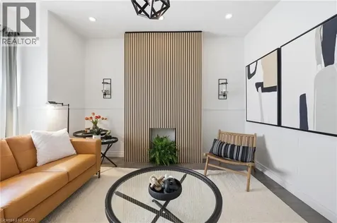 252 King Street West Hamilton ON L8P 1A9