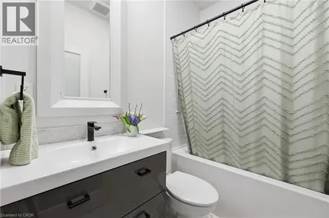 252 King Street West Hamilton ON L8P 1A9