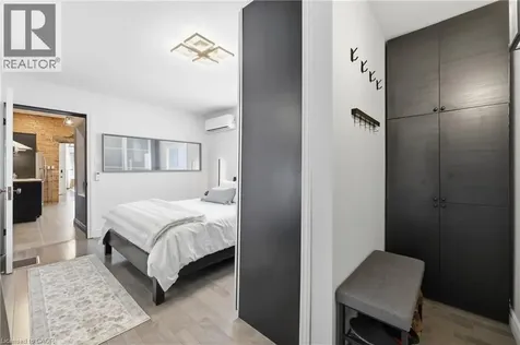 252 King Street West Hamilton ON L8P 1A9