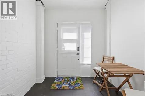 252 King Street West Hamilton ON L8P 1A9