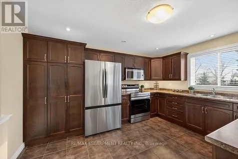 25 Southwood Crescent Haldimand ON N3W 0A6