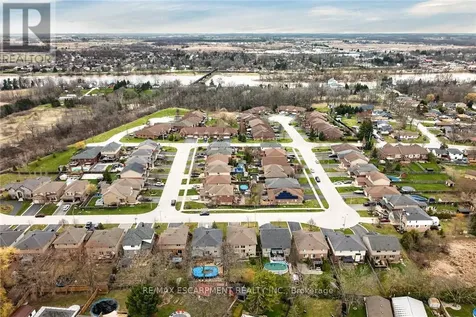 25 Southwood Crescent Haldimand ON N3W 0A6