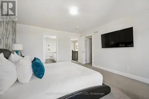 736 Wood Lily Street Waterloo ON N2V 0C3