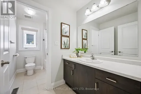 736 Wood Lily Street Waterloo ON N2V 0C3