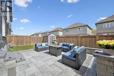736 Wood Lily Street Waterloo ON N2V 0C3