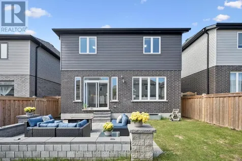 736 Wood Lily Street Waterloo ON N2V 0C3