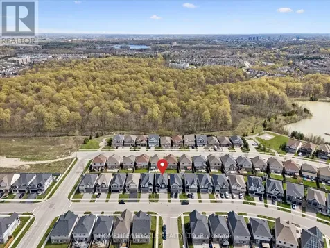 736 Wood Lily Street Waterloo ON N2V 0C3