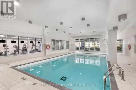 242 Rideau Street Ottawa ON K1N 0B7