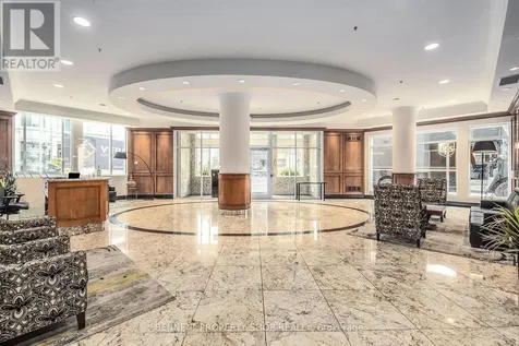 242 Rideau Street Ottawa ON K1N 0B7
