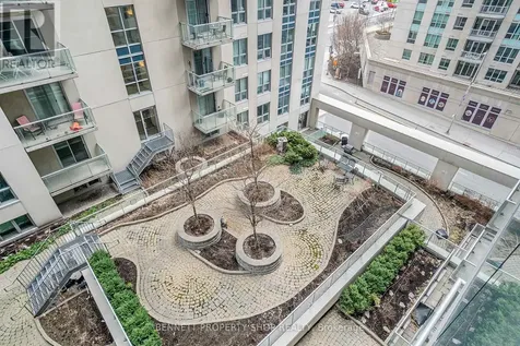 242 Rideau Street Ottawa ON K1N 0B7