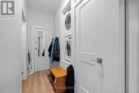 72 Fifth Avenue Ottawa ON K1S 2M7