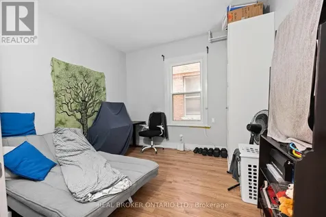 72 Fifth Avenue Ottawa ON K1S 2M7