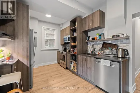 72 Fifth Avenue Ottawa ON K1S 2M7