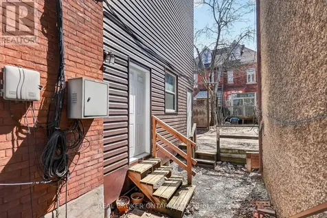 72 Fifth Avenue Ottawa ON K1S 2M7