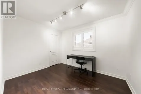 185 Regency View Heights Vaughan ON L6A 3V3