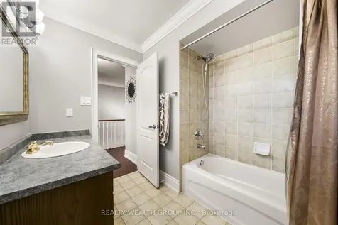 185 Regency View Heights Vaughan ON L6A 3V3