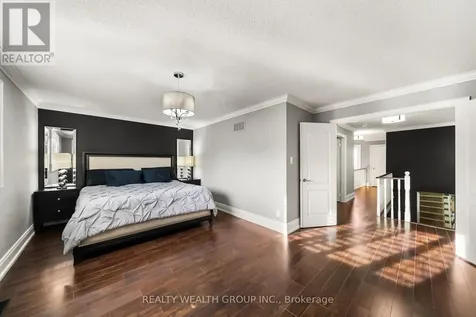 185 Regency View Heights Vaughan ON L6A 3V3