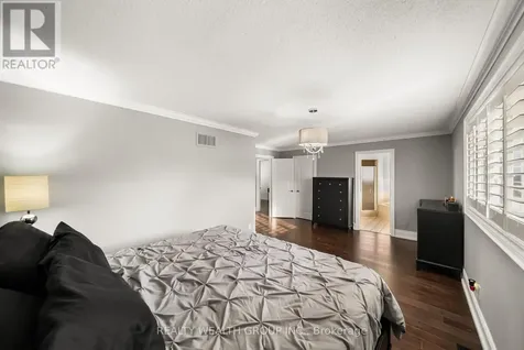 185 Regency View Heights Vaughan ON L6A 3V3