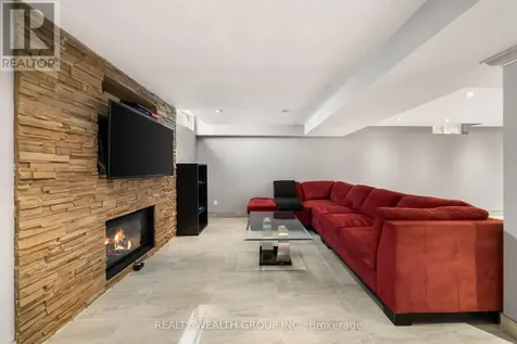 185 Regency View Heights Vaughan ON L6A 3V3