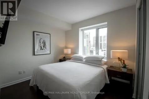300 Lisgar Street Ottawa ON K2P 0E2