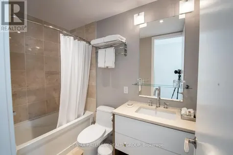300 Lisgar Street Ottawa ON K2P 0E2